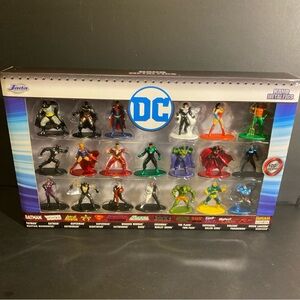 DC Comics Nano Metalfigs Mini-Figures Wave 3 20-Pack Harley Quinn Batman Flash